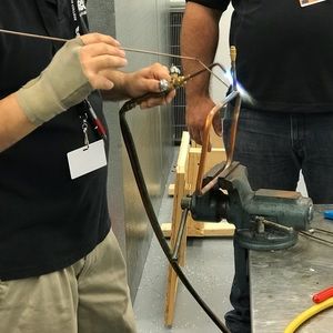 Meet your Posher, Robert